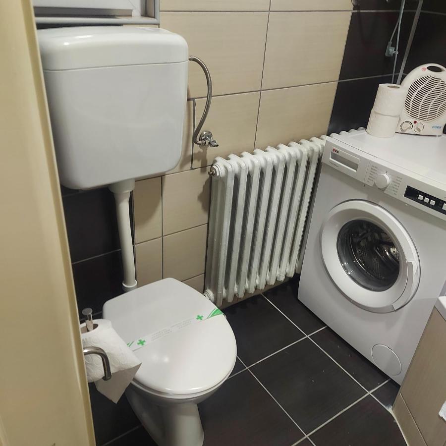 Apartman Pozoriste Penthaus Banja Luka Exteriör bild