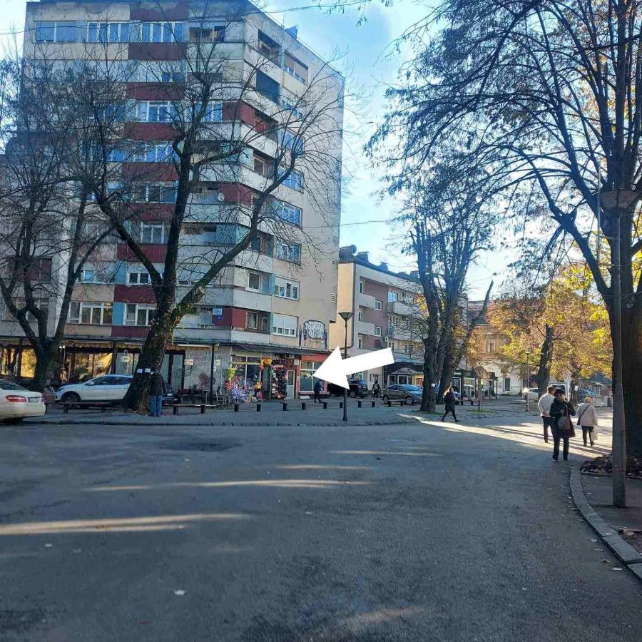 Apartman Pozoriste Penthaus Banja Luka Exteriör bild