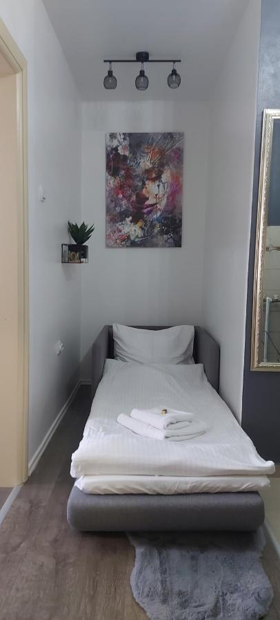 Apartman Pozoriste Penthaus Banja Luka Exteriör bild