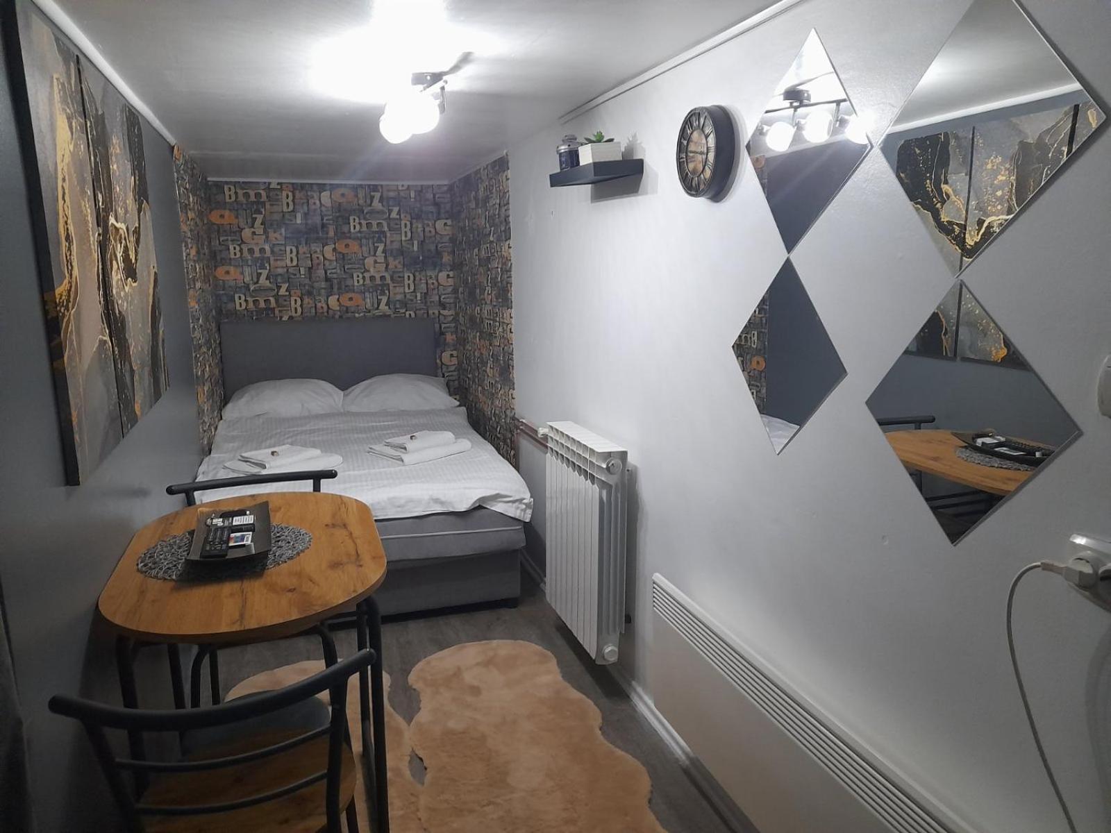 Apartman Pozoriste Penthaus Banja Luka Exteriör bild